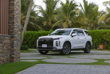 Hyundai Palisade máy dầu giá hiện chỉ ngang SUV hạng D, dễ làm khó Ford Everest
