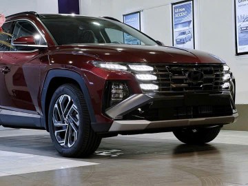 THÁNG 3 RỰC RỠ – ƯU ĐÃI TUCSON “HẾT CỠ”