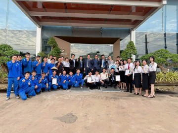 HỌP TỔNG KẾT QUÝ II - GẮN KẾT ĐỂ BỨT PHÁ