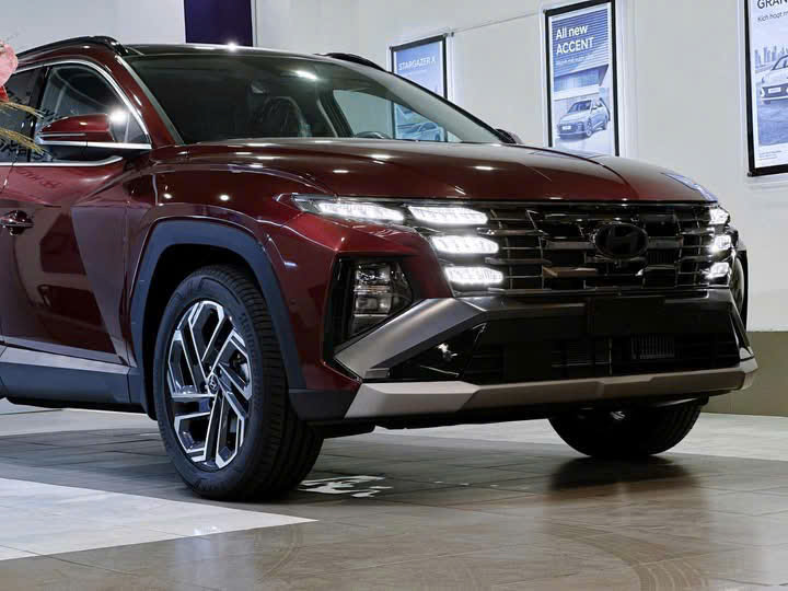 THÁNG 3 RỰC RỠ – ƯU ĐÃI TUCSON “HẾT CỠ”